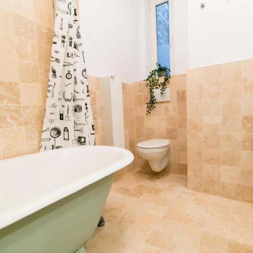 Heart Of The City - Cozy Apartments In Prime Location Bucharest