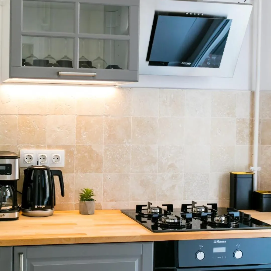 Heart Of The City - Cozy Apartments In Prime Location Bucharest