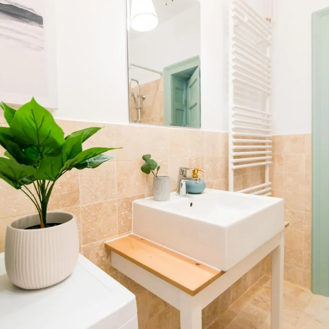 Heart Of The City - Cozy Apartments In Prime Location Bucharest